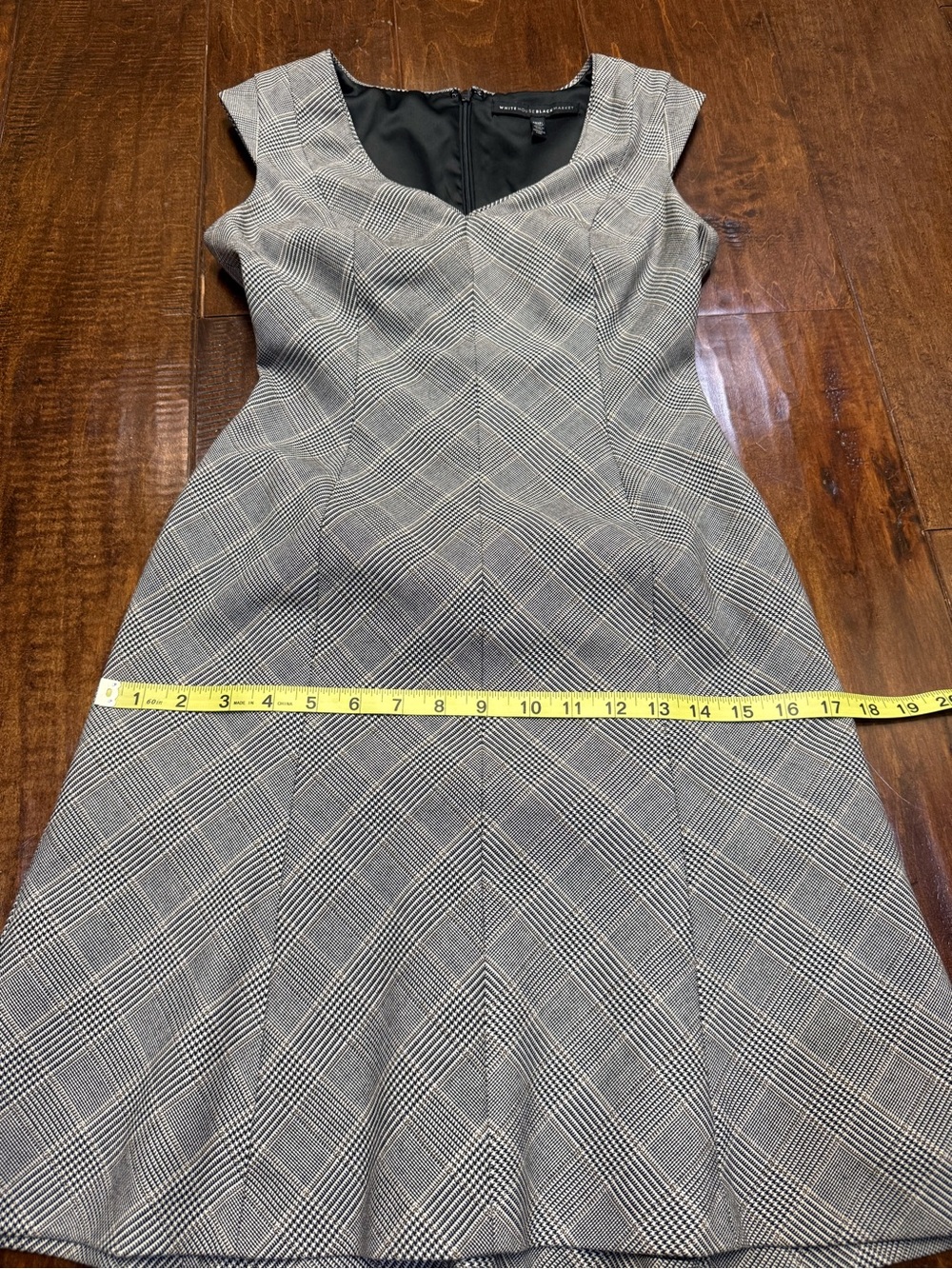 White House Black Market - Plaid Dress - Picture 5 of 10